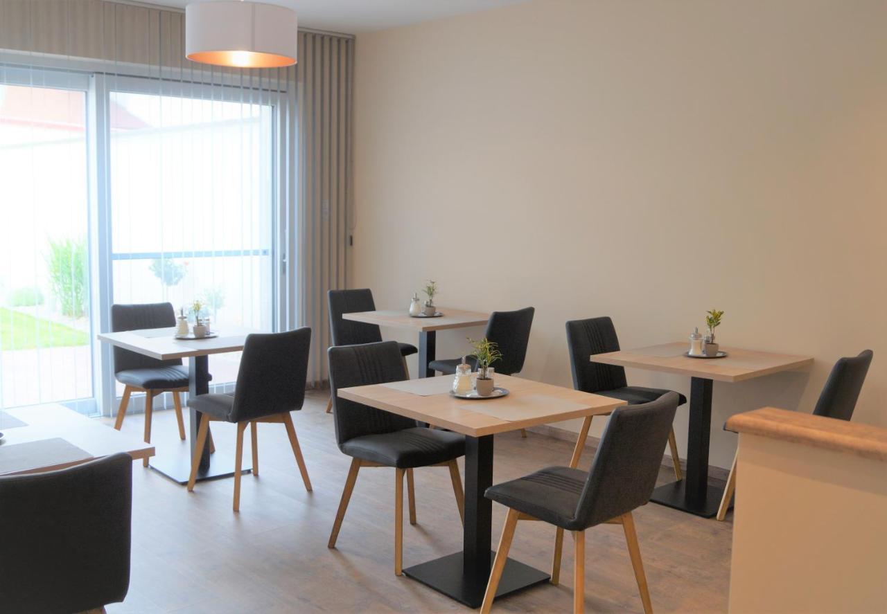 Gaestehaus Gisch Sandra Podersdorf am See Ngoại thất bức ảnh