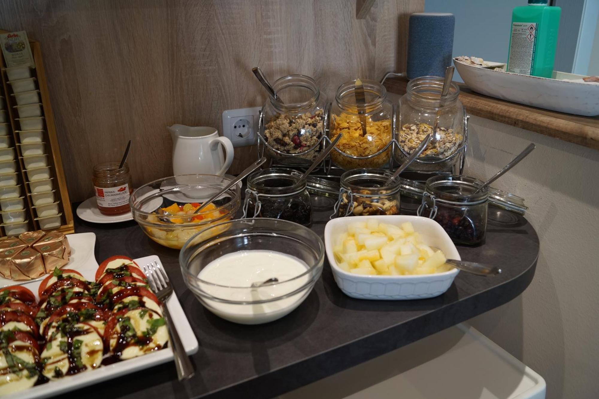 Gaestehaus Gisch Sandra Podersdorf am See Ngoại thất bức ảnh
